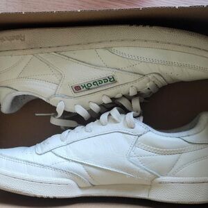 Reebok Club C 85 Vintage Women's Tennis Shoes - Red and Blue